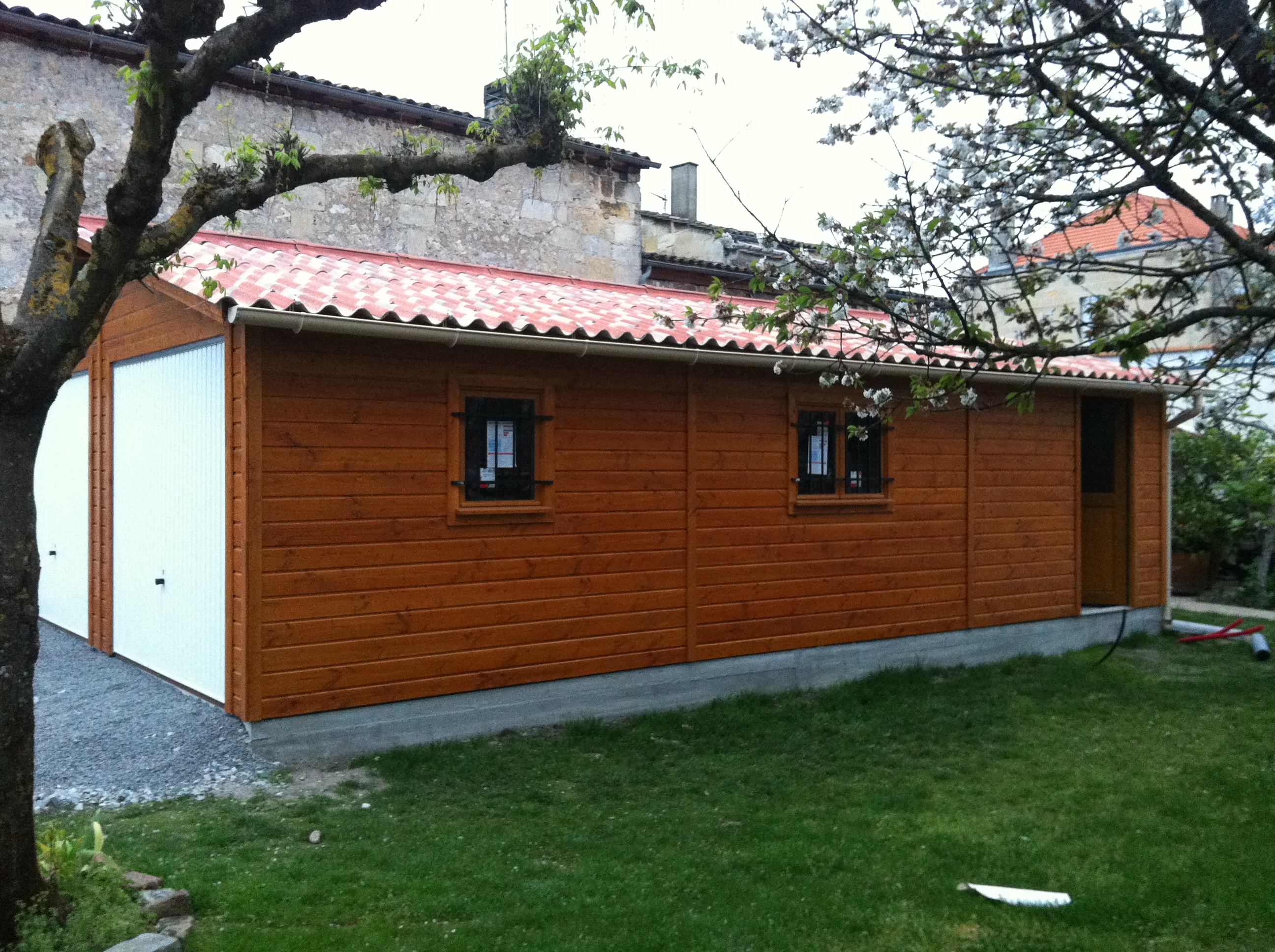 Hangar et Atelier 11